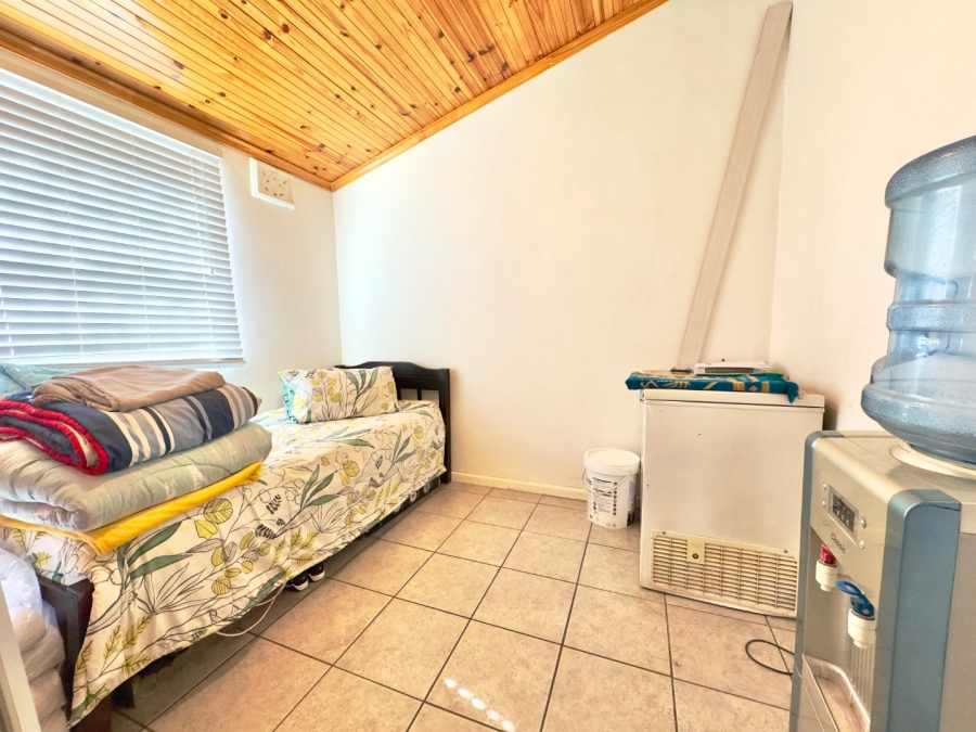 2 Bedroom Property for Sale in Steenberg Western Cape